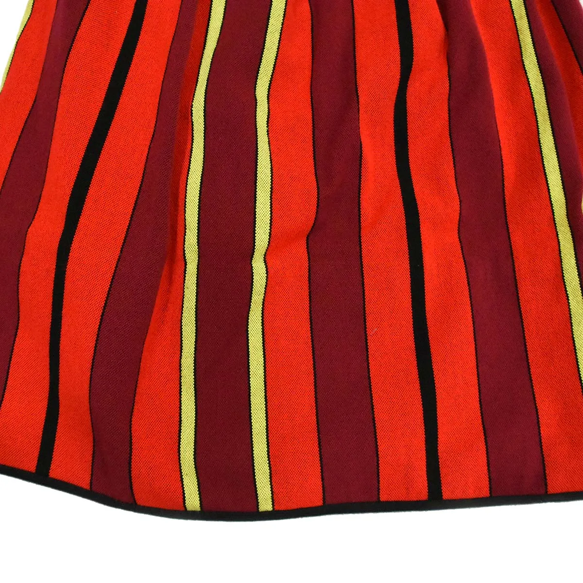 Tela para refajo de Santa Amalia Ref. 4