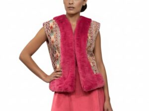 SANCHA TRADICION POPULAR BADAJOZ CHALECOS DE PELO SANCHAMODASPAIN