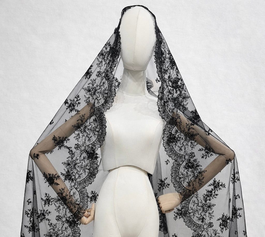 Mantilla Bordada Soledad 9478-4